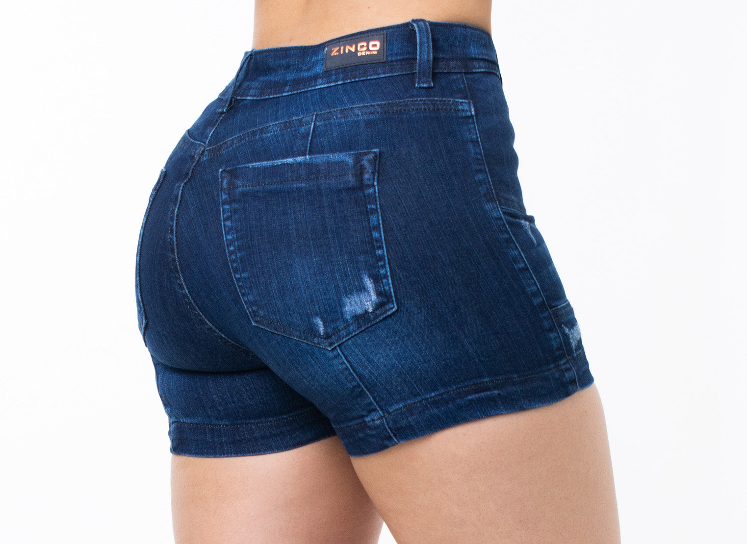 SHORT TIRO ALTO, CUATRO BOTONES CON CORTE DELANTERO