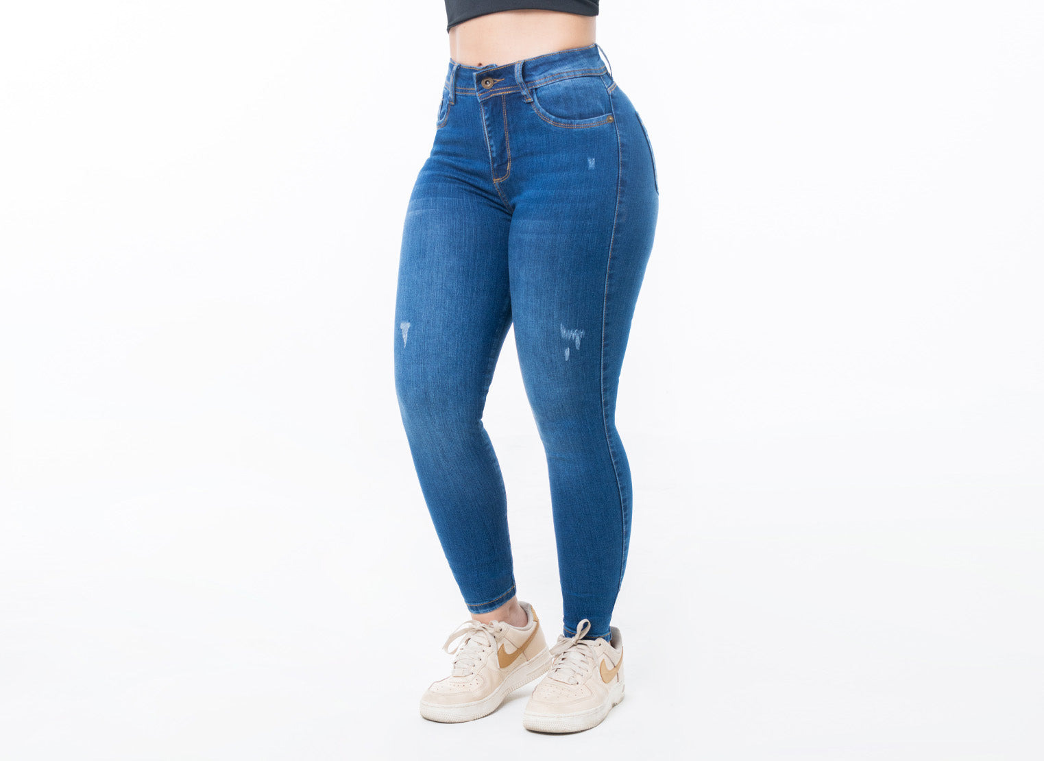 JEANs CLASICO SKINNY, TIRO ALTO CON PINZAS LEVANTA COLA REF:5510